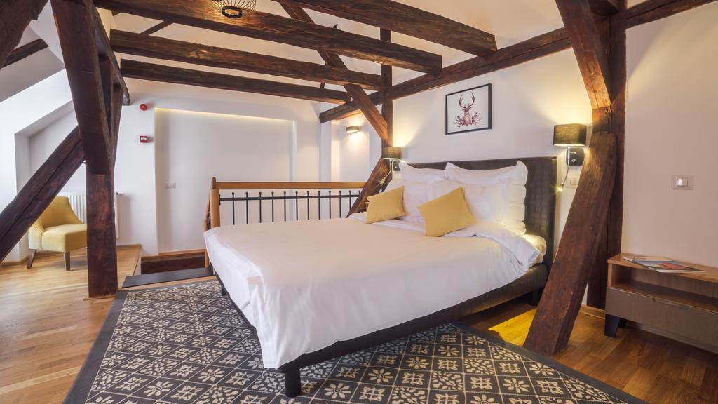 Antler Boutique Hotell Braşov Eksteriør bilde