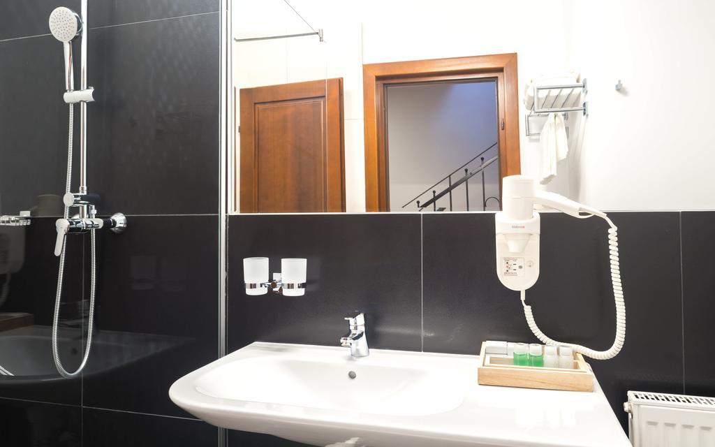 Antler Boutique Hotell Braşov Eksteriør bilde